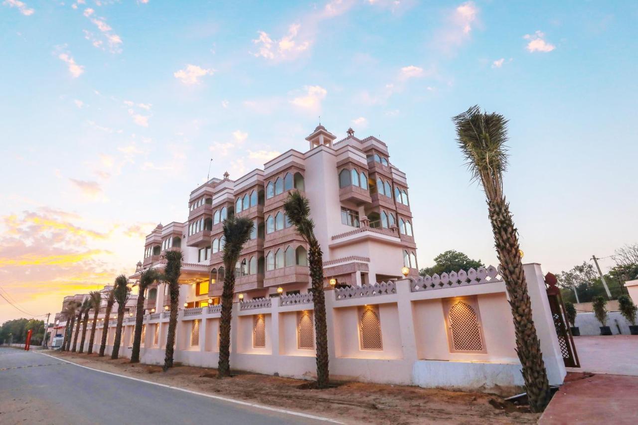 Hotel Golden Heritance Pushkar Bagian luar foto