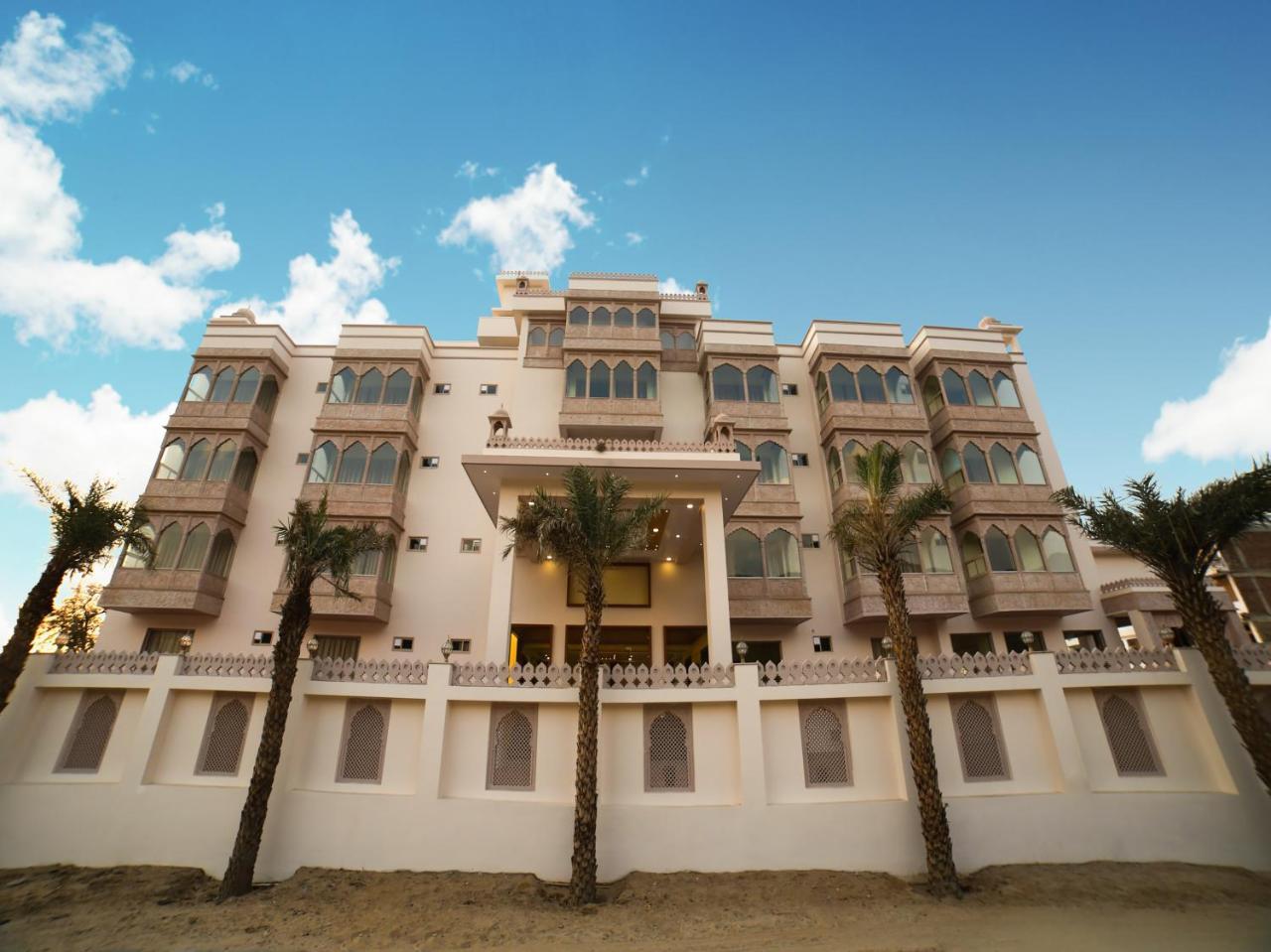 Hotel Golden Heritance Pushkar Bagian luar foto