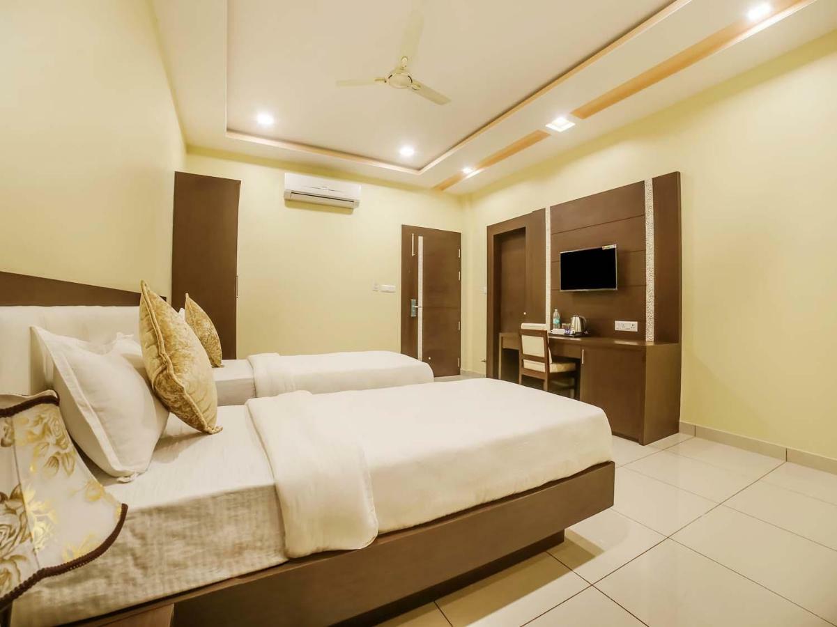 Hotel Golden Heritance Pushkar Bagian luar foto