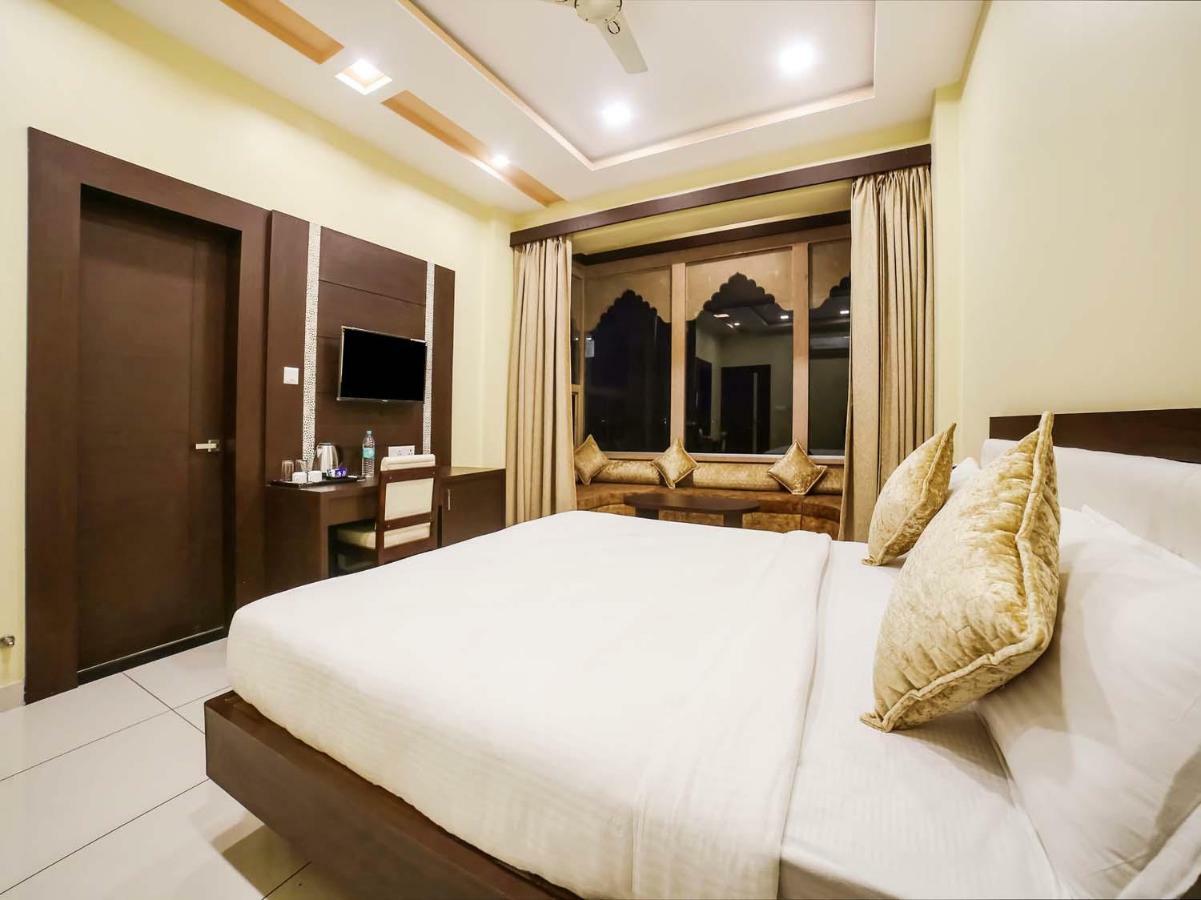 Hotel Golden Heritance Pushkar Bagian luar foto