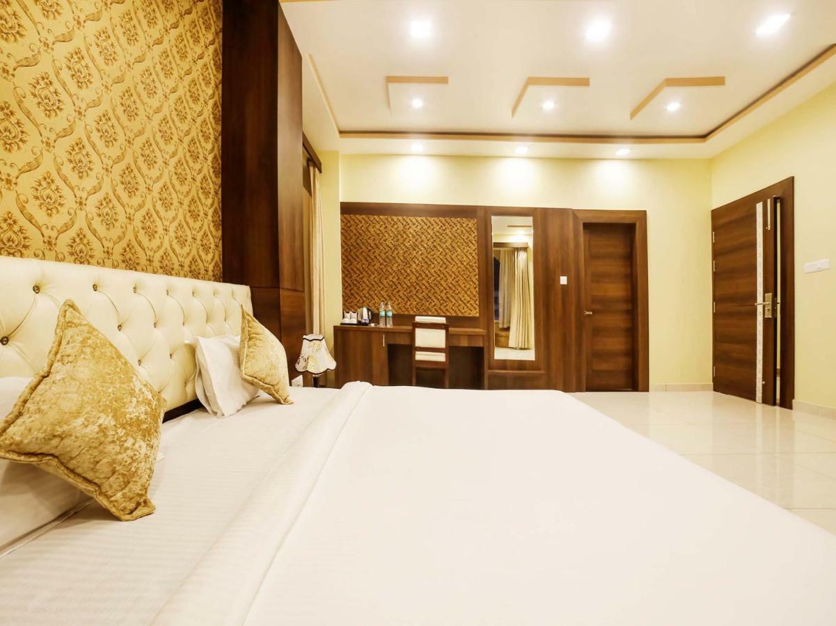 Hotel Golden Heritance Pushkar Bagian luar foto